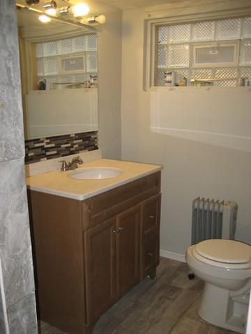 10522 S Eberhart Ave, Chicago, IL 60628 photo 21