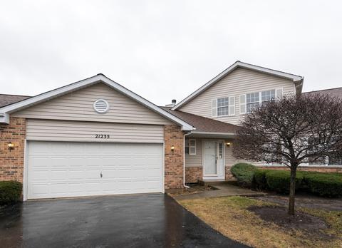 21235 Silktree Cir, Plainfield, IL 60544 photo 1