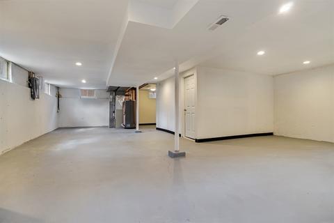 912 E Irving Park Rd, Itasca, IL 60143 photo 10