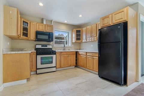 912 E Irving Park Rd, Itasca, IL 60143 photo 2