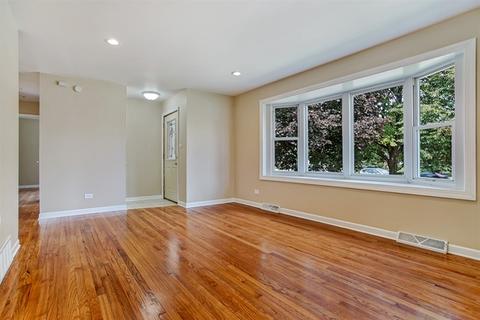 912 E Irving Park Rd, Itasca, IL 60143 photo 4