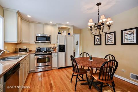 516 E 14th Ave, Naperville, IL 60563 photo 4