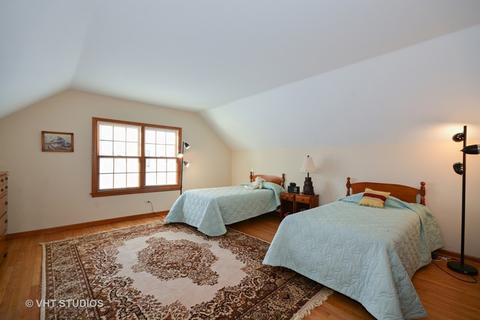 516 E 14th Ave, Naperville, IL 60563 photo 9