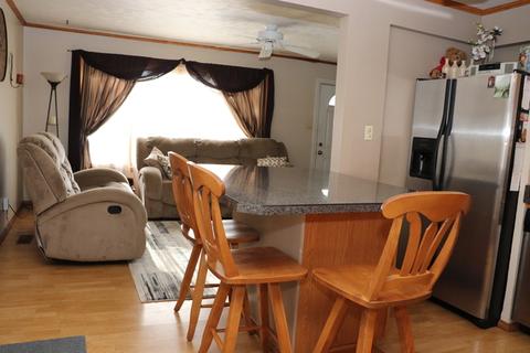 2110 Saint James St, Rolling Meadows, IL 60008 photo 5