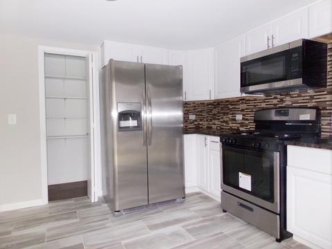 303 Beach St, Aurora, IL 60505 photo 19