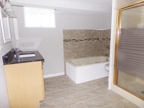303 Beach St, Aurora, IL 60505 photo 13