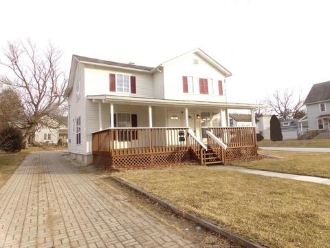 303 Beach St, Aurora, IL 60505 photo 1