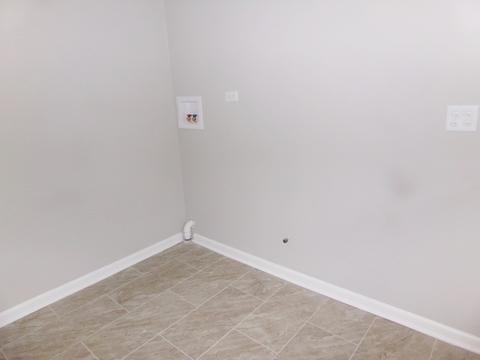 303 Beach St, Aurora, IL 60505 photo 16