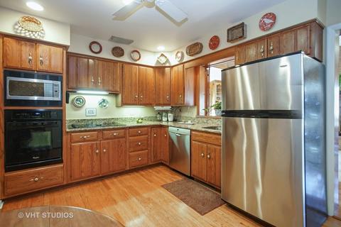 936 Cedar Ln, Northbrook, IL 60062 photo 5