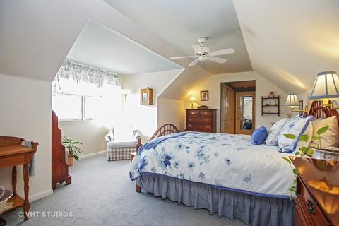936 Cedar Ln, Northbrook, IL 60062 photo 9
