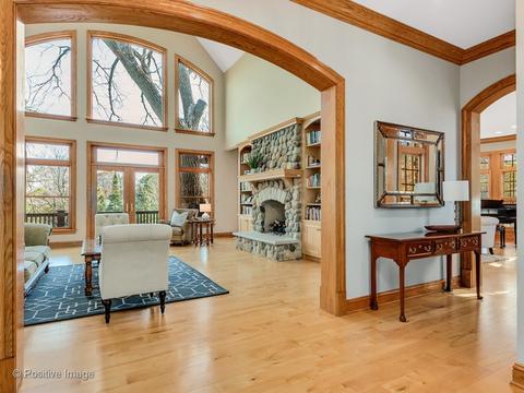 6401 S Garfield Ave, Burr Ridge, IL 60527 photo 6