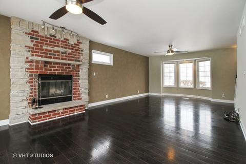 2961 Stone Ridge Dr, Kankakee, IL 60901 photo 3
