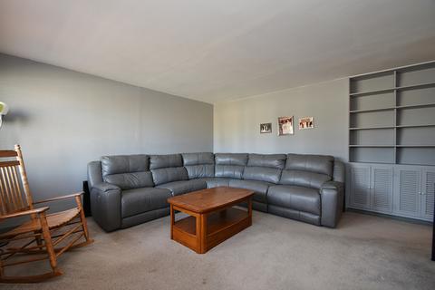 7023 Dover St, Bridgeview, IL 60455 photo 5