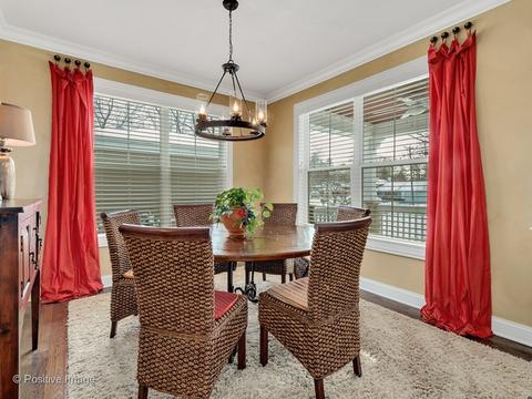 1501 Daly Rd, Wheaton, IL 60187 photo 4