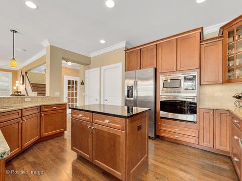 1501 Daly Rd, Wheaton, IL 60187 photo 10