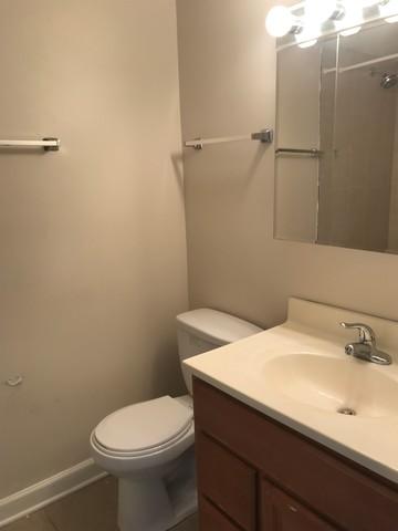 500 Manda Ln #319, Wheeling, IL 60090 photo 5