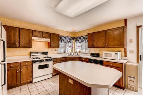 1863 Gleneagle Cir, Elgin, IL 60123 photo 14