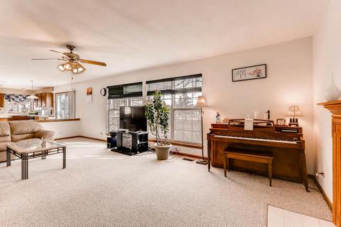 1863 Gleneagle Cir, Elgin, IL 60123 photo 8