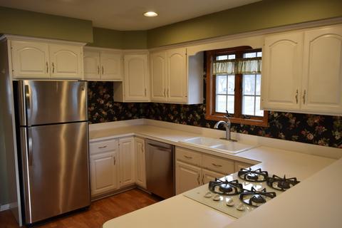 2701 Sigwalt St, Rolling Meadows, IL 60008 photo 8