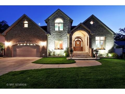 2282 Westview Dr, Des Plaines, IL 60018 photo 2