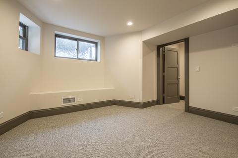 822 E 42nd St, Chicago, IL 60653 photo 36