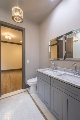 822 E 42nd St, Chicago, IL 60653 photo 24