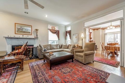 813 Monroe St, Evanston, IL 60202 photo 3