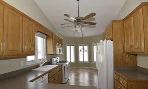 15958 Waterfront Cir, Plainfield, IL 60544 photo 5