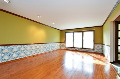3932 Miller Dr, Glenview, IL 60026 photo 2