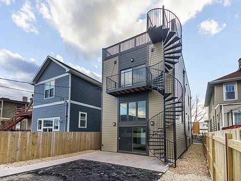 3635 N Artesian Ave, Chicago, IL 60618 photo 22
