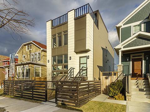 3635 N Artesian Ave, Chicago, IL 60618 photo 2