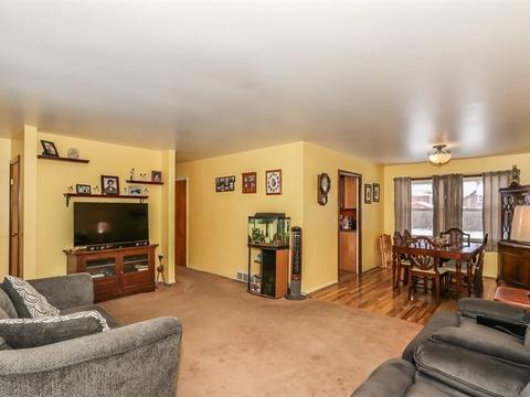 874 Scott Dr, Elgin, IL 60123 photo 5