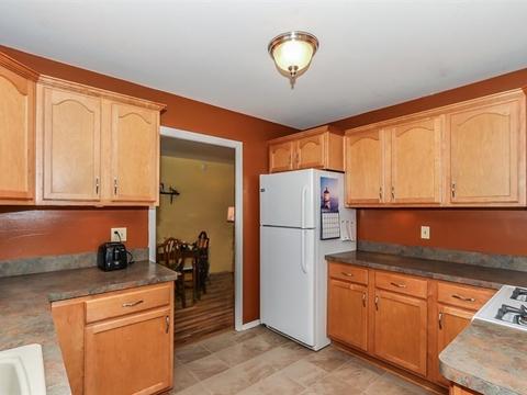 874 Scott Dr, Elgin, IL 60123 photo 9