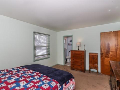 874 Scott Dr, Elgin, IL 60123 photo 13