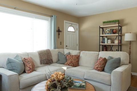 1119 S Sumner St, Wheaton, IL 60189 photo 10