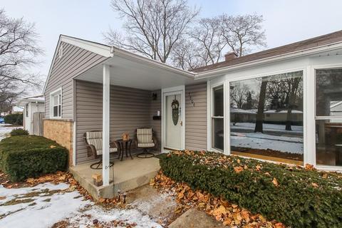 3606 Holly Ln, Rolling Meadows, IL 60008 photo 2