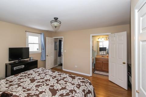 3606 Holly Ln, Rolling Meadows, IL 60008 photo 10