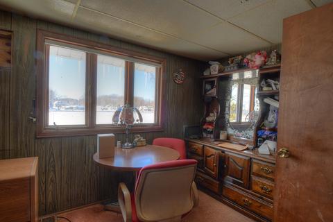 217 N Emerald Dr, Mchenry, IL 60051 photo 14