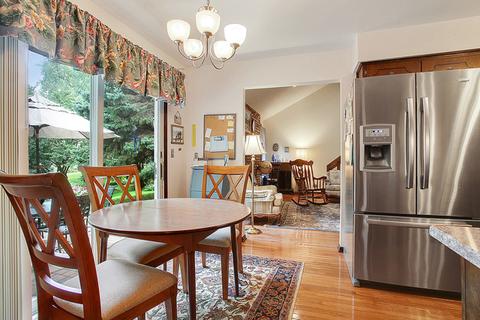 1058 E Gartner Rd, Naperville, IL 60540 photo 7