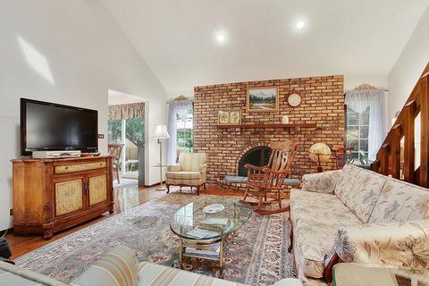 1058 E Gartner Rd, Naperville, IL 60540 photo 9