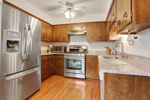 1058 E Gartner Rd, Naperville, IL 60540 photo 6