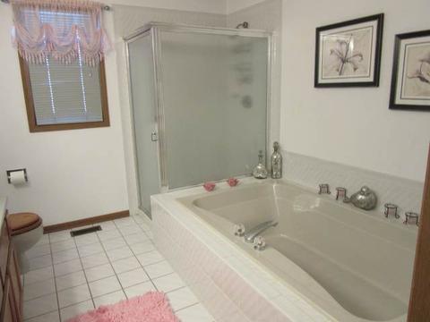 535 Ladysmith Rd, Bartlett, IL 60103 photo 10