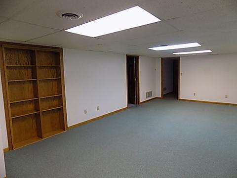 717 E Glover St, Ottawa, IL 61350 photo 13