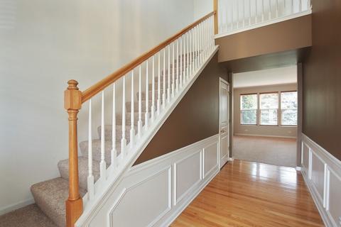 12 Parkside Ct, Algonquin, IL 60102 photo 2