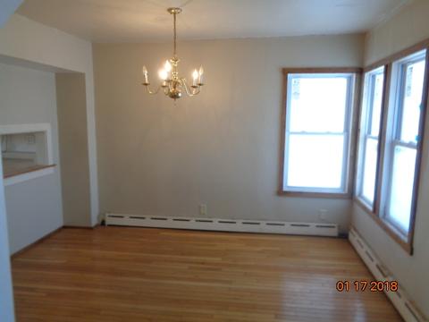 411 W Main St, Capron, IL 61012 photo 8