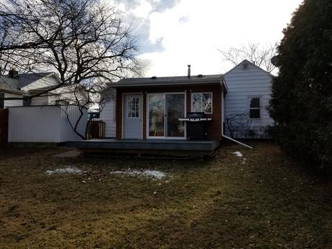 828 Monroe Dr, Freeport, IL 61032 photo 21