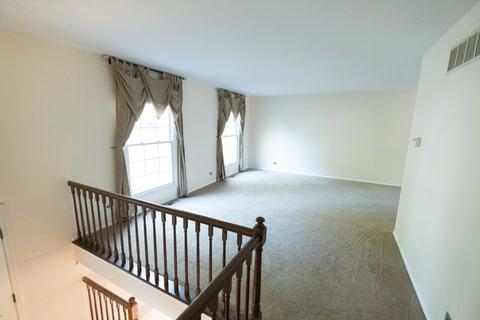 74 Foxcroft Rd, Naperville, IL 60565 photo 9