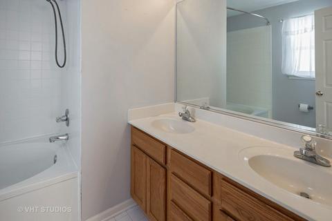 7329 Atkinson Cir, Plainfield, IL 60586 photo 10