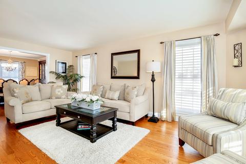1428 Steeplechase Rd, Bartlett, IL 60103 photo 8