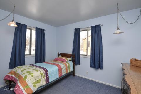 205 Hickory Rd, Oakwood Hills, IL 60013 photo 8